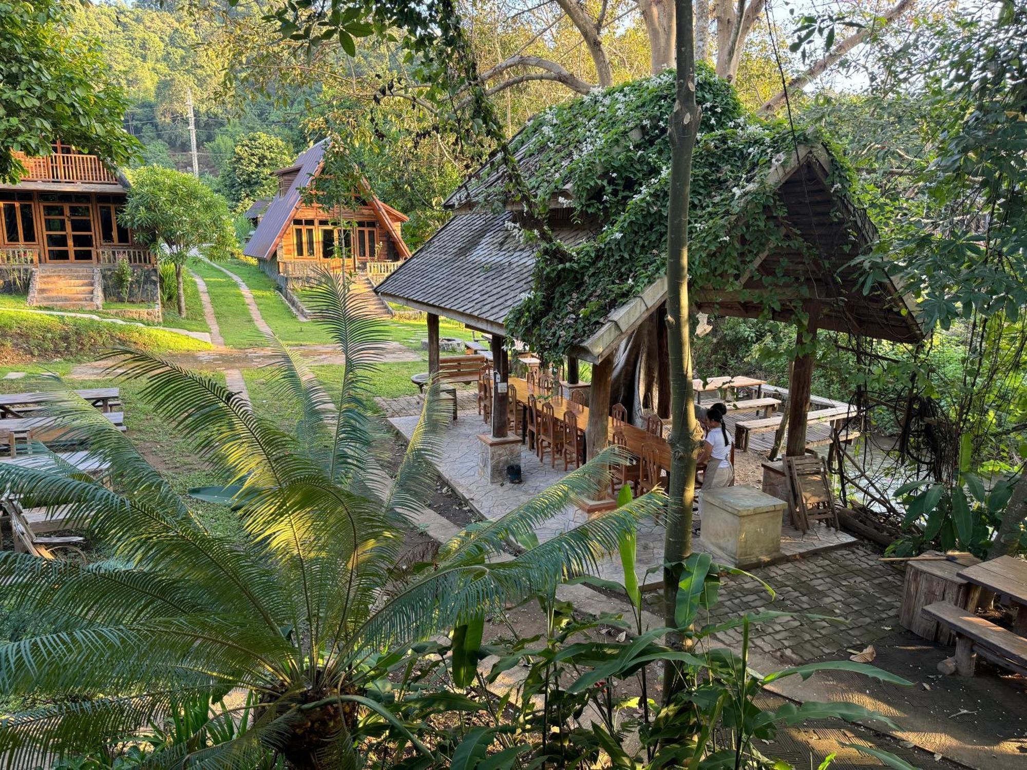 Отель Ban Kaew Mo Ra Glamping & Restaurant Pang Mapha Экстерьер фото