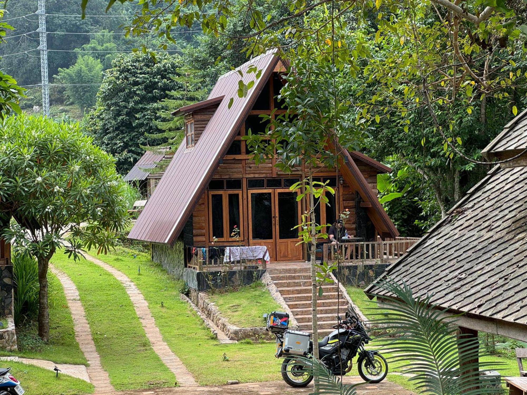 Отель Ban Kaew Mo Ra Glamping & Restaurant Pang Mapha Экстерьер фото