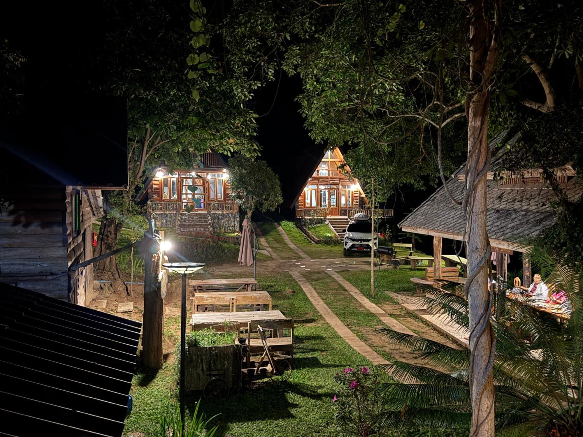 Отель Ban Kaew Mo Ra Glamping & Restaurant Pang Mapha Экстерьер фото